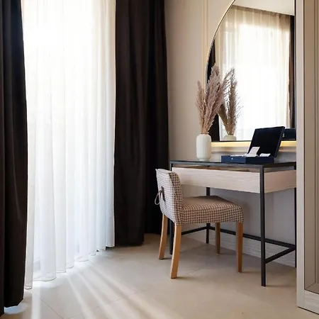 Hotel Liu 5*